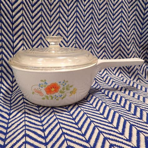 Vintage 70s Retro <strong>Corning Ware</strong> "Spice of Life" Casserole Dishes Bakeware Ovenware Kitschy Kitchen Vegetable Print (255) $ 7. . Corning ware p82b